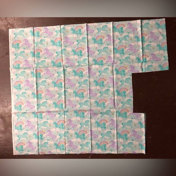 Assorted Cotton Sewing Fabric Remnants Fishing And Unicorns - Picture 4 of 6